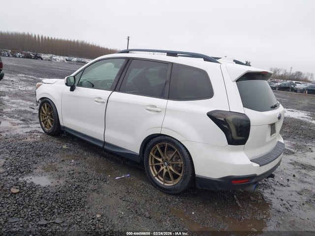 Subaru Forester 2.5i Premium 2018 JF2SJAGC3JH482172 Image 3