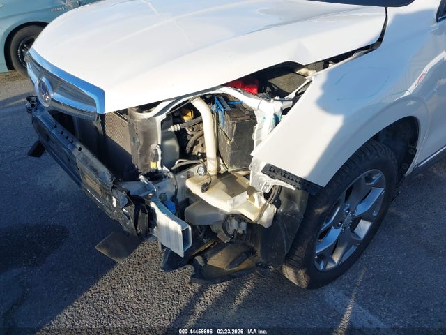 Subaru Forester 2.5i Touring 2016 JF2SJAXC2GH505787 Image 18