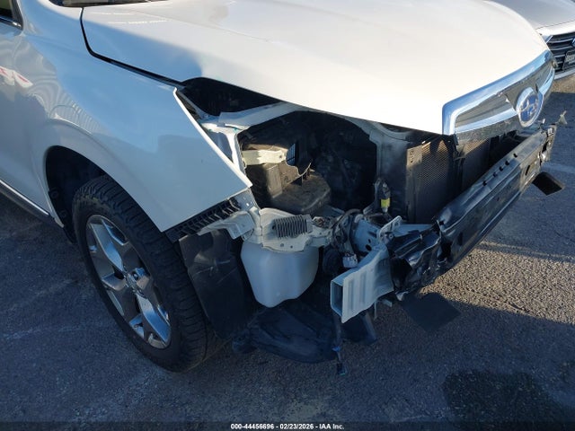 Subaru Forester 2.5i Touring 2016 JF2SJAXC2GH505787 Image 19