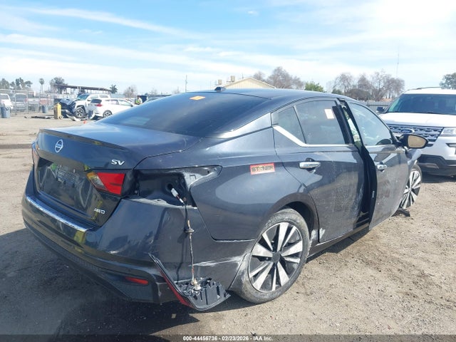 1N4BL4DW2MN384450 Nissan Altima Sv Intelligent Awd