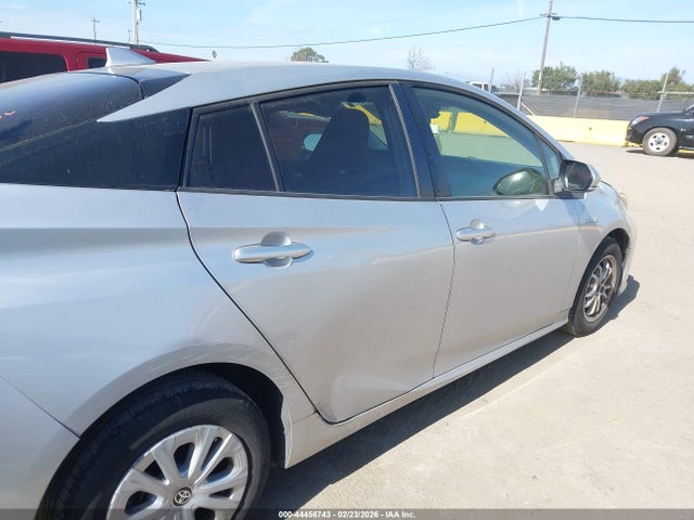 Toyota Prius L Eco 2019 JTDKARFU8K3074529 Image 13