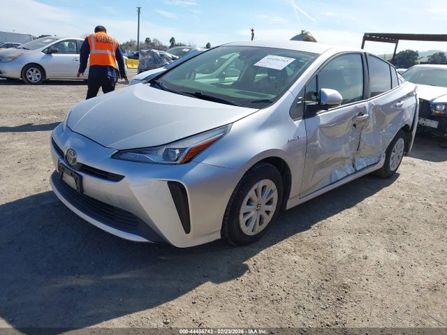 Toyota Prius L Eco 2019 JTDKARFU8K3074529 Image 2