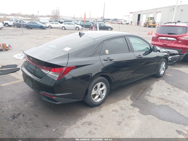 KMHLL4AG8MU110392 Hyundai ELANTRA SE