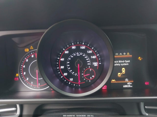 KMHLL4AG8MU110392 Hyundai ELANTRA SE