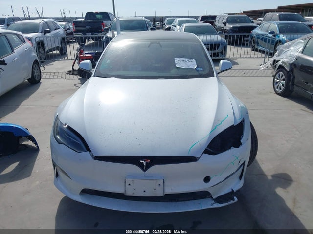 44456766 :رقم المزاد ، 5YJSA1E67RF532918 vin ، 2024 Tesla Model S Plaid Tri Motor All-wheel Drive مزاد بيع