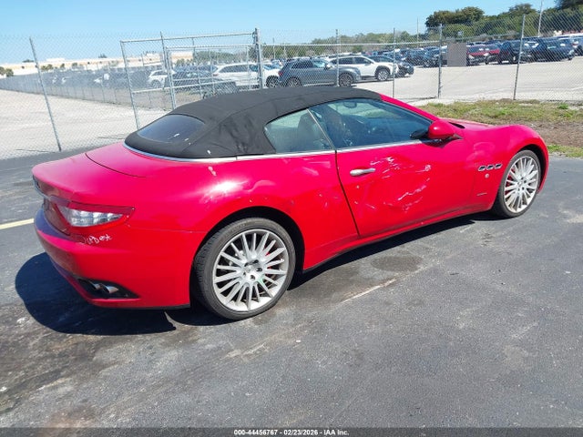 2011 MASERATI GRANTURISMO ZAM45KMA8B0055148 Photo 3