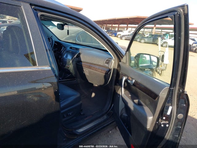 5XYKWDA72EG496303 KIA Sorento Sx V6