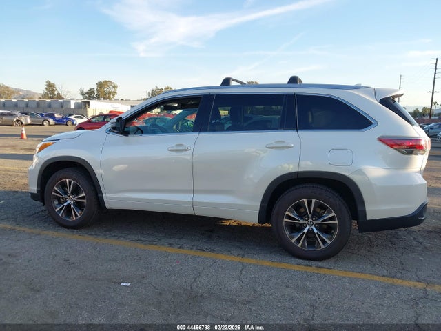 5TDKKRFH5GS179499 Toyota Highlander Xle V6