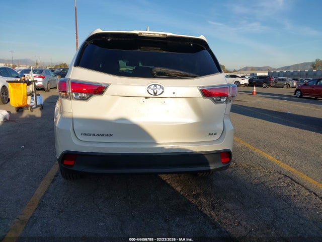 5TDKKRFH5GS179499 Toyota Highlander Xle V6