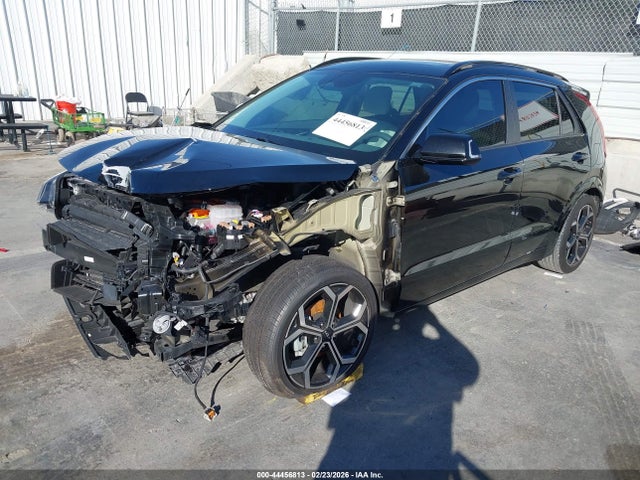 KNDCR3LE0P5053127 KIA Niro Ex Touring