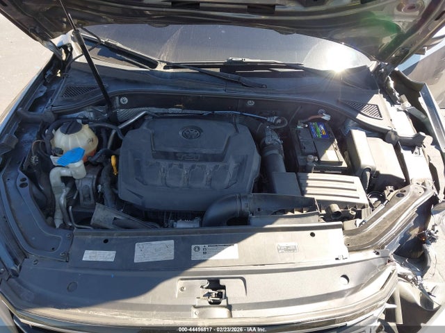 Продажа на аукционе авто 2018 Volkswagen Passat 2.0t R-line/2.0t S, vin: 1VWAA7A32JC001344, номер лота: 44456817