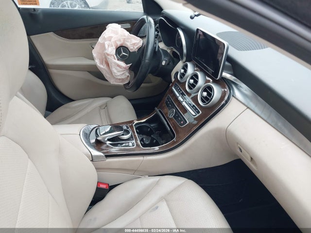 Aukcja sprzedaży 2015 Mercedes-benz C 300 4matic, vin: 55SWF4KB7FU038428, numer aukcji: 44456835