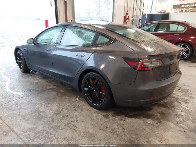 2022 TESLA MODEL 3 5YJ3E1EC4NF103910 Photo 2