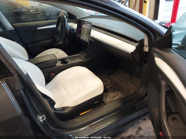 2022 TESLA MODEL 3 5YJ3E1EC4NF103910 Photo 4