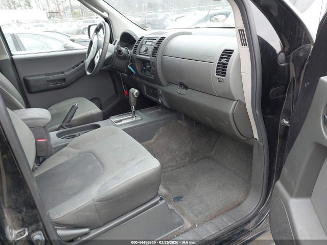 2011 NISSAN XTERRA 5N1AN0NU5BC519513 Photo 4