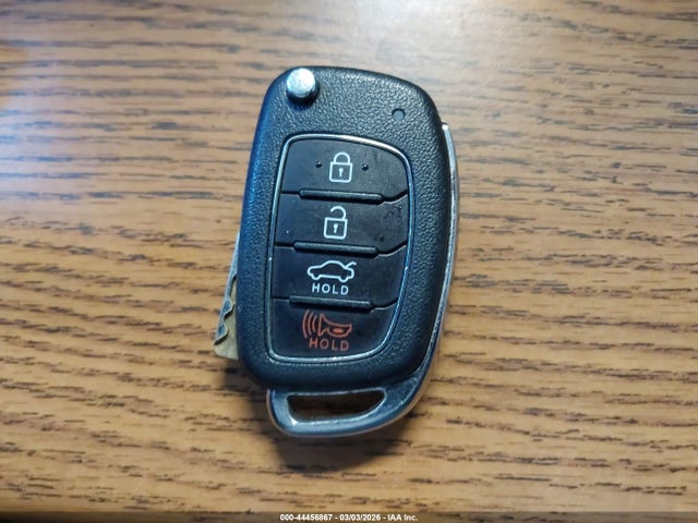 5NPE24AF9KH777289 Hyundai SONATA SE