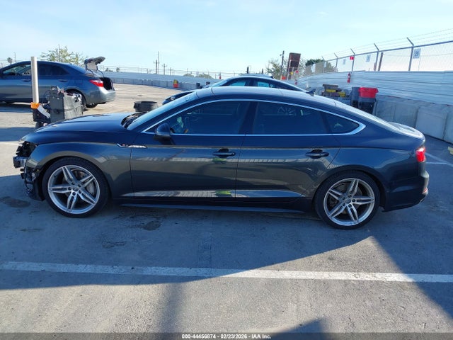 Продаж на аукціоні авто 2019 Audi A5 45 Premium, vin: WAUFNCF54KA016647, номер лоту: 44456874