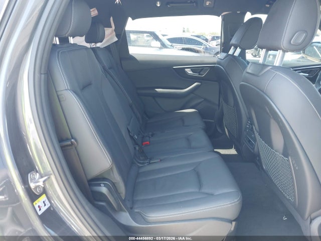 Продажа на аукционе авто 2025 Audi Q7 Premium Plus 45 Tfsi Quattro Tiptronic, vin: WA1LCBF72SD003203, номер лота: 44456892