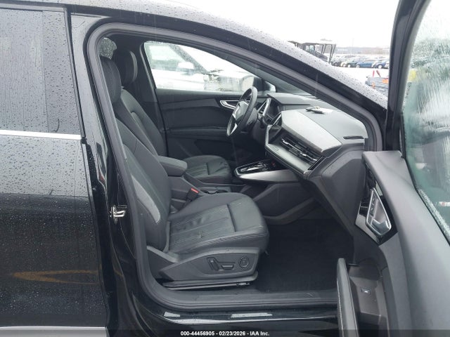 2024 AUDI Q4 E-TRON WA1M2BFZ3RP025065 Photo 4