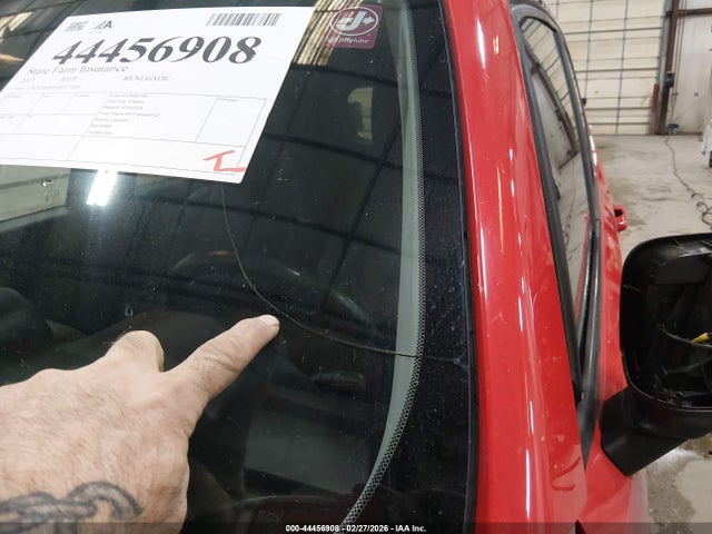 Jeep Renegade Limited 4x4 2017 ZACCJBDB2HPE73695 Image 18