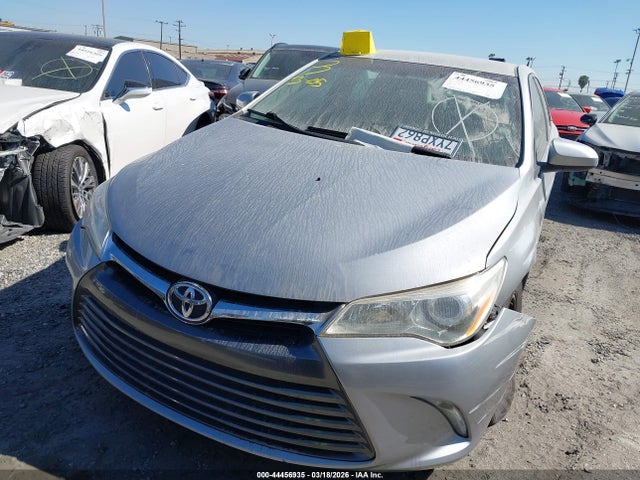 Toyota CAMRY LE 2017 4T1BF1FKXHU422895 Image 2
