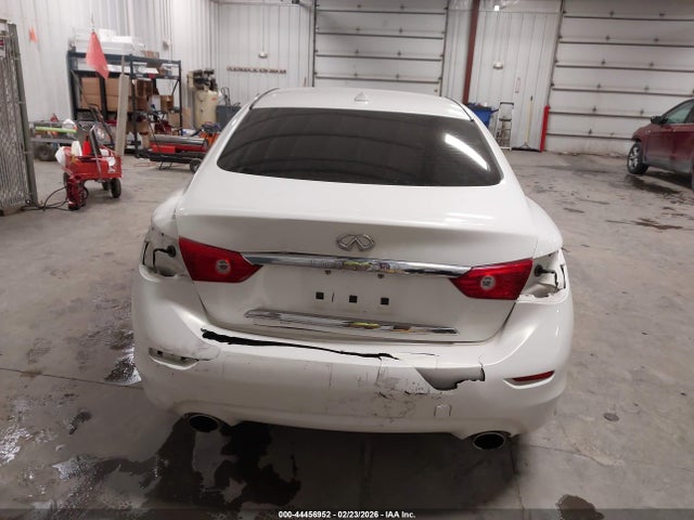 2015 Infiniti Q50 Premium მანქანა იყიდება აუქციონზე, vin: JN1BV7AR9FM423325, აუქციონის ნომერი: 44456952