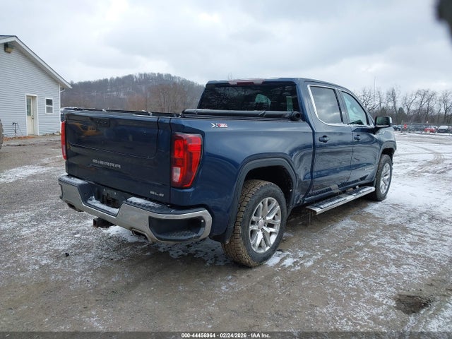 44456964 :رقم المزاد ، 3GTU9BED8MG272991 vin ، 2021 Gmc Sierra 1500 4wd  Short Box Sle مزاد بيع