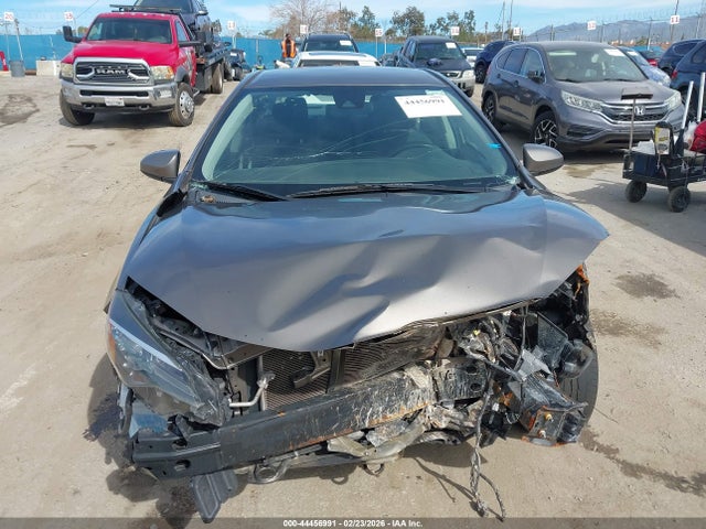 Toyota COROLLA LE 2018 2T1BURHE0JC068341 Image 12