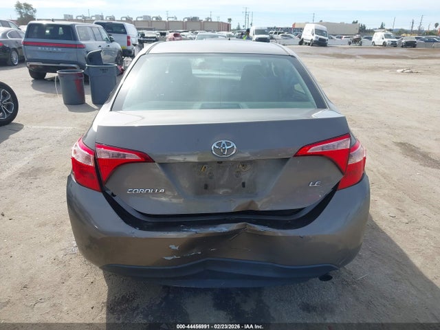 Toyota COROLLA LE 2018 2T1BURHE0JC068341 Image 16