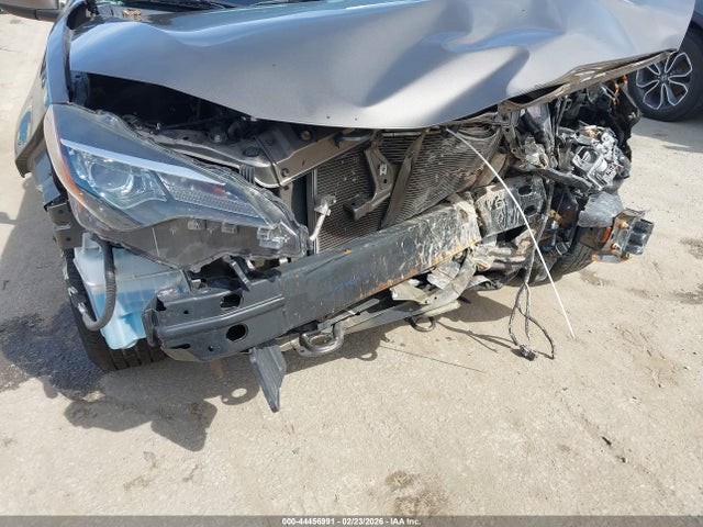 Toyota COROLLA LE 2018 2T1BURHE0JC068341 Image 17