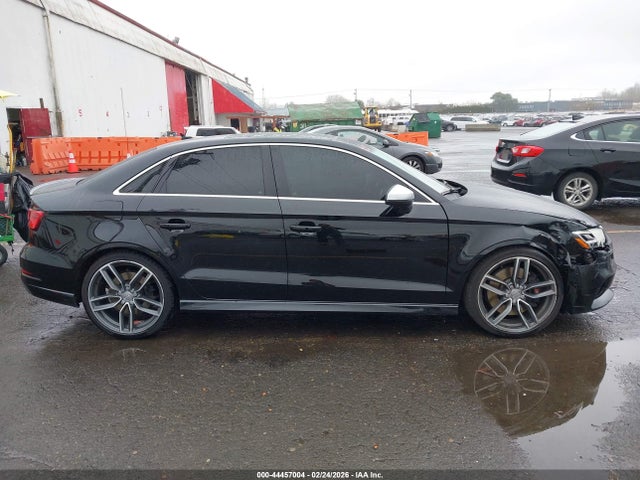 44457004 :رقم المزاد ، WAUB1GFF0H1014641 vin ، 2017 Audi S3 2.0t Premium Plus مزاد بيع