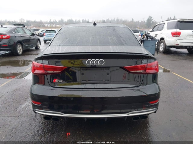 44457004 :رقم المزاد ، WAUB1GFF0H1014641 vin ، 2017 Audi S3 2.0t Premium Plus مزاد بيع