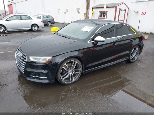 44457004 :رقم المزاد ، WAUB1GFF0H1014641 vin ، 2017 Audi S3 2.0t Premium Plus مزاد بيع