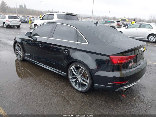 44457004 :رقم المزاد ، WAUB1GFF0H1014641 vin ، 2017 Audi S3 2.0t Premium Plus مزاد بيع