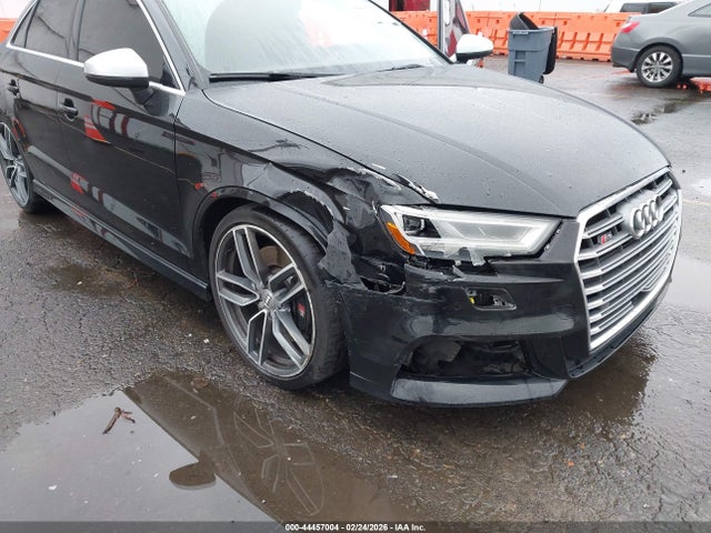44457004 :رقم المزاد ، WAUB1GFF0H1014641 vin ، 2017 Audi S3 2.0t Premium Plus مزاد بيع