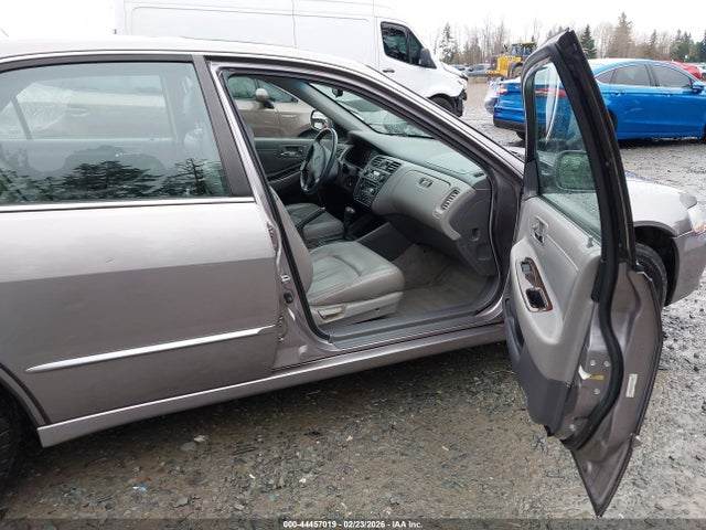 2000 HONDA ACCORD 1HGCG1650YA068467 Photo 4