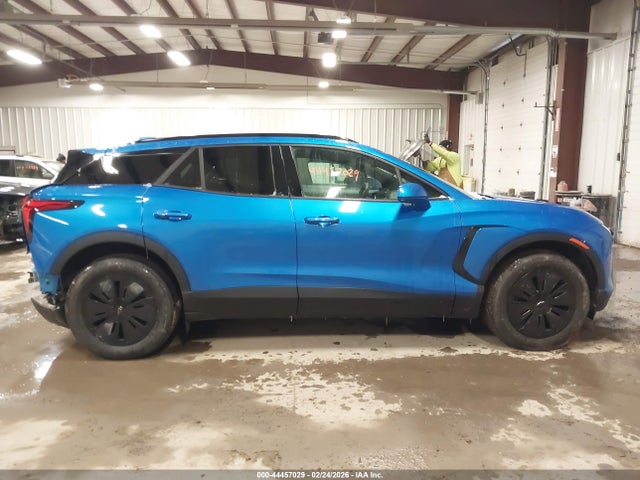 3GNKDBRM4SS171867 Chevrolet Blazer Ev Lt Fwd