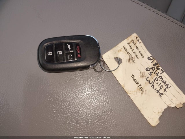 44457036 :رقم المزاد ، 5FNYG1H78SB104617 vin ، 2025 Honda Pilot Touring مزاد بيع