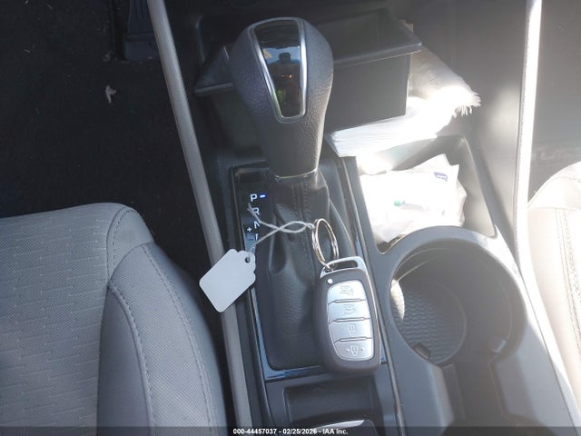 KM8J33A49KU867600 Hyundai Tucson Value