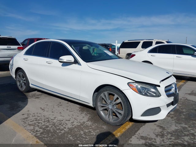 Aukcja sprzedaży 2015 Mercedes-benz C 300 4matic, vin: 55SWF4KBXFU051268, numer aukcji: 44457038