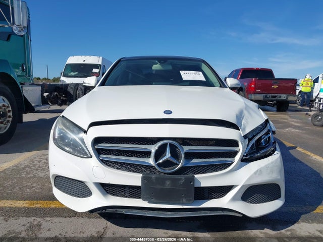 Aukcja sprzedaży 2015 Mercedes-benz C 300 4matic, vin: 55SWF4KBXFU051268, numer aukcji: 44457038