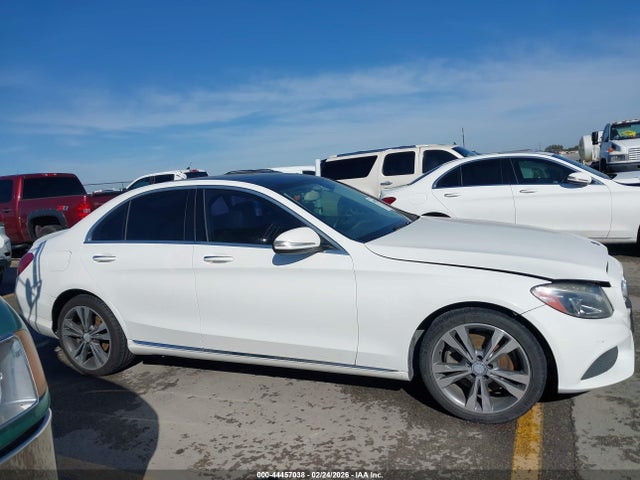 Aukcja sprzedaży 2015 Mercedes-benz C 300 4matic, vin: 55SWF4KBXFU051268, numer aukcji: 44457038