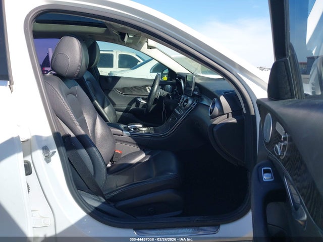 Aukcja sprzedaży 2015 Mercedes-benz C 300 4matic, vin: 55SWF4KBXFU051268, numer aukcji: 44457038