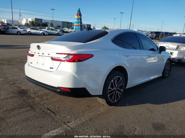 Toyota CAMRY XLE 2026 4T1DAACK0TU666351 Image 4