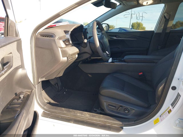 Toyota CAMRY XLE 2026 4T1DAACK0TU666351 Image 5