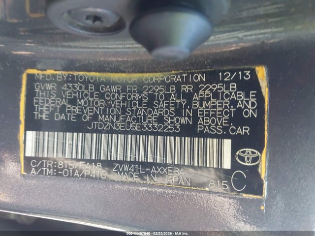 JTDZN3EU5E3332253 Toyota Prius V Two