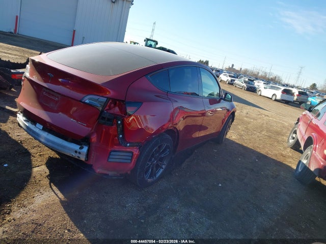 2024 TESLA MODEL Y 7SAYGDEE8RF155861 Photo 3