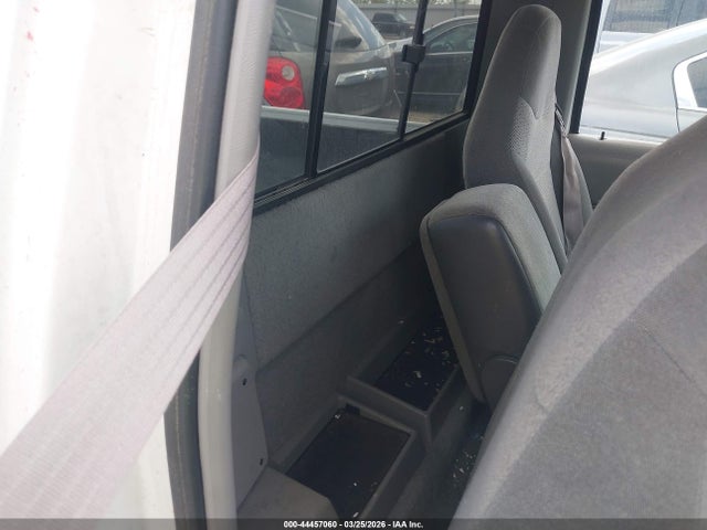 Продажа на аукционе авто 1998 Mazda B2500 Se/sx, vin: 4F4YR12C6WTM44553, номер лота: 44457060