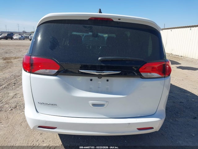 Chrysler Voyager Lx 2023 2C4RC1CG4PR595979 Image 16