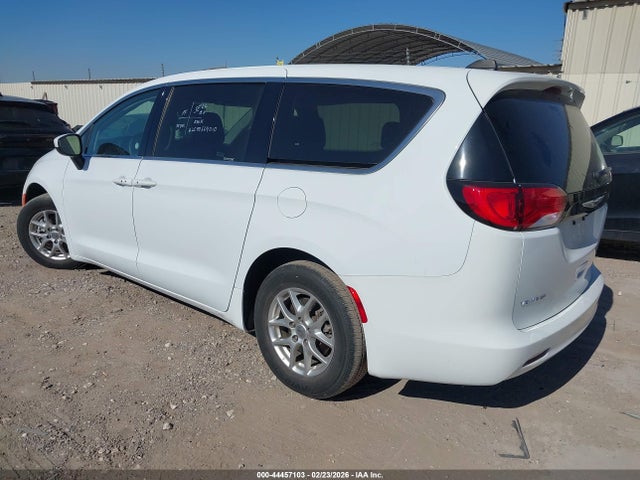 Chrysler Voyager Lx 2023 2C4RC1CG4PR595979 Image 3